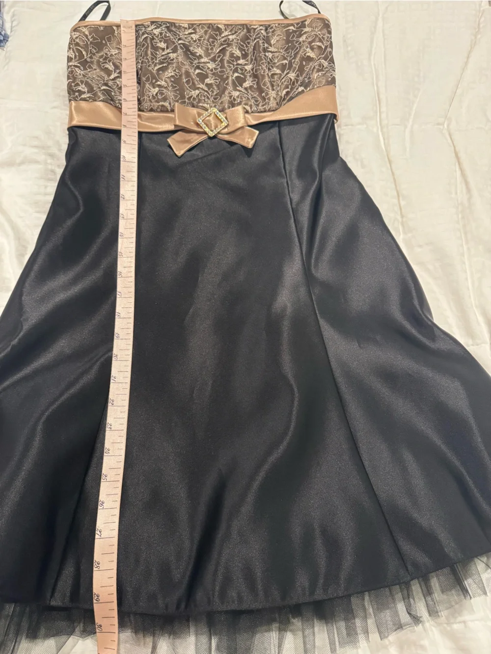 Jessica McClintock Black and Gold Strapless Party Dress